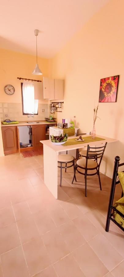 Apartments Karpetis A Green Paradise Psakoudia Exterior photo